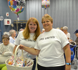 Diamond employees volunteer at the United Way Day of Caring