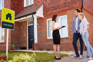 couple shopping for a house financial advice