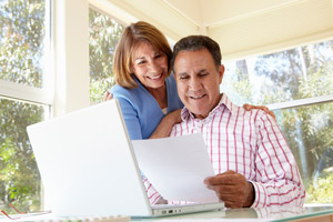 couple discussing retirement and medicare