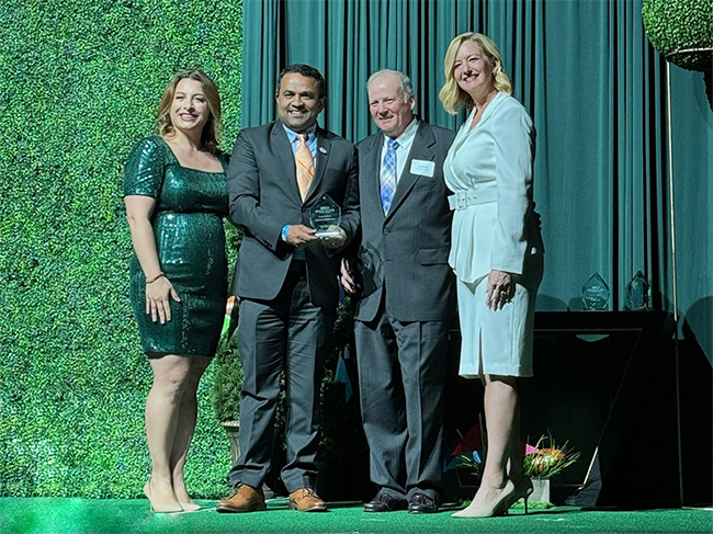 Diamond Credit Union exec board accepts award for the third top business in Reading, PA from the GRCA.